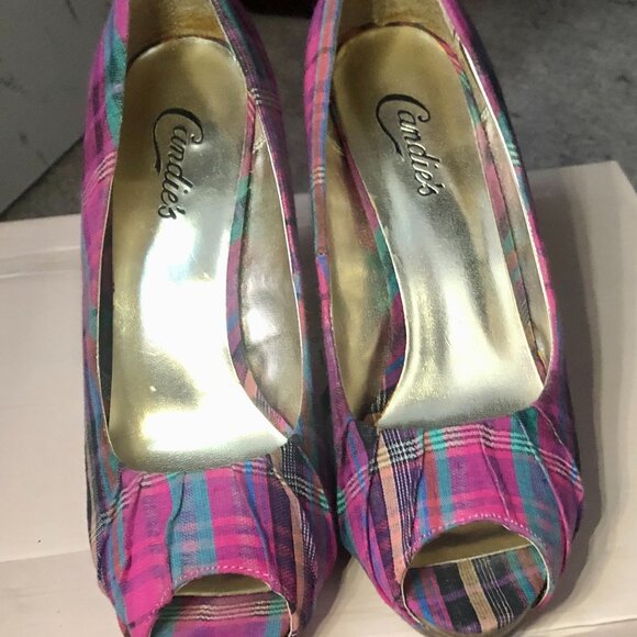 Candies Pink High Heels/ 9 - Picture 2 of 5